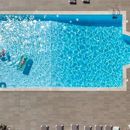 Aveiros By The Sea By Intiholidays Αλμπουφέιρα