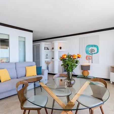 Aveiros By The Sea By Intiholidays *